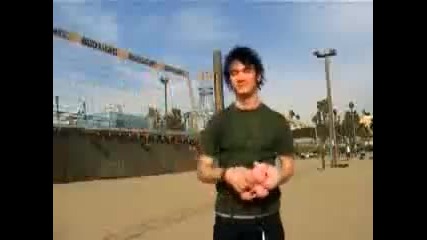 jonas brothers baby bottle pop music video!