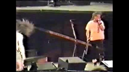 Guns N' Roses - Perfect Crime (live Video)