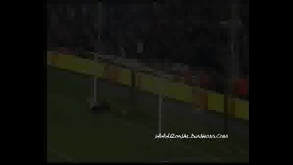 Роналдиньо Вкарва На Севиля