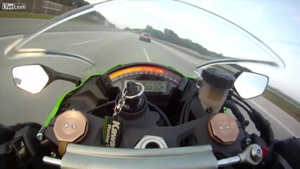 Audi Rs6 vs. Bike 300 km_h + auf Autobahn