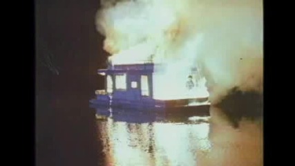 Змиеядеца (1989) Трейлър