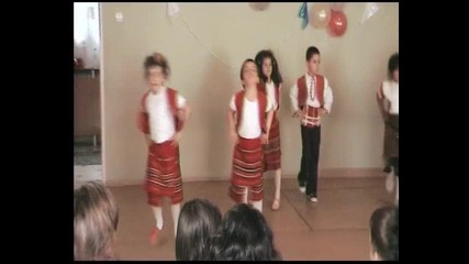 Народни танци. Ния - Сирма. Месец май 2008 г. - 10 