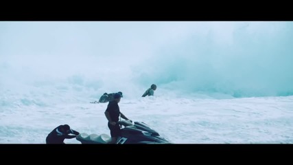 Point Break - Tahitian Surf Featurette