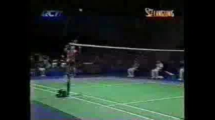 Badminton Diving