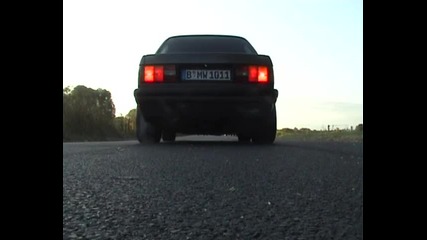 Bmw E30 Burnouts