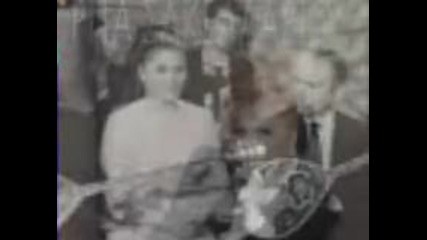 Rita Sakelariou - Dyo Agapes Mou, Se Mia Fotografi 