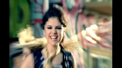 Selena Gomez - Tell Me Something I Dont Know + Текст Vbox7