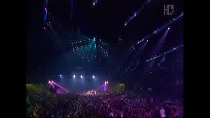 Girls Aloud - Love Machine (live) 