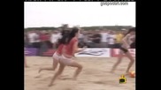 Женски плажен футбол