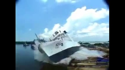 Ето как се пускат корабите в морето след обработка !