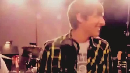 Just The Way You Are;_ {kendall schmidt}
