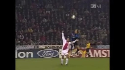 Ajax 1 - 2 Inter 12.11.02 (hernan Crespo) 