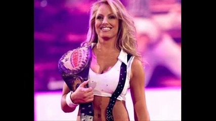 Trish Stratus