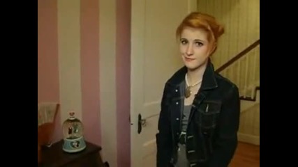 Hayley Williams with Mtv Cribs 