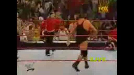 Jeff Hardy vs Big Show with Trish Stratus