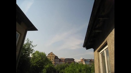 Chemtrails над София, България 04.05.2010