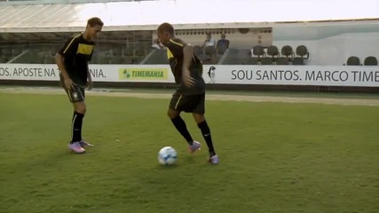 Robinho, Neymar & Ganso се забавляват !
