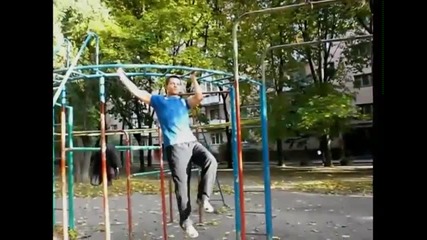 Русия - street fitness много здрав