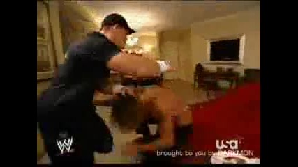Wwe John Cena Пребива Edge В Хотелската Му Стая 