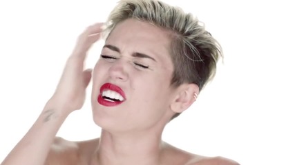 Miley Cyrus - Wrecking Ball