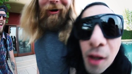 Skrillex - Rock n Roll (will Take You to the Mountain)