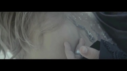Shakira - Broken Record ( Music Video)
