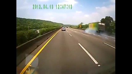 Защо не се изпреварва камион отдясно