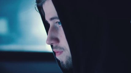 Alan Walker - Alone (official music video) new winter 2016