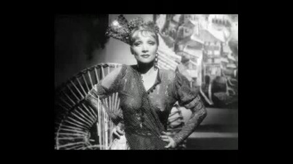 Marlene Dietrich sings Lili Marleen in German