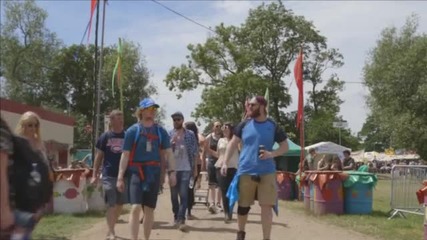 Стотици фенове на феставала в Гластънбъри