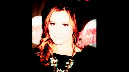 ashley tisdale.