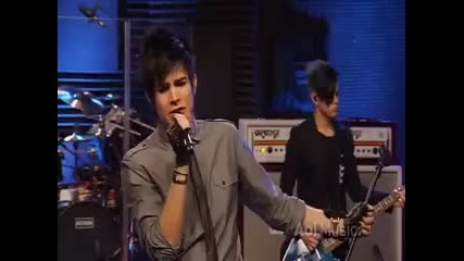Adam Lambert - Whataya want from me (live at Aol Music Sessions) 