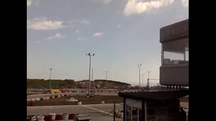 Бмв Срещу Астра