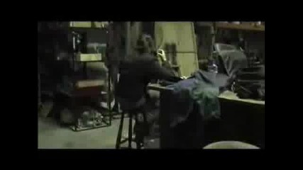 Тези двамата на майтап се потрошиха