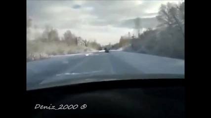 Audi без препятствия в снега