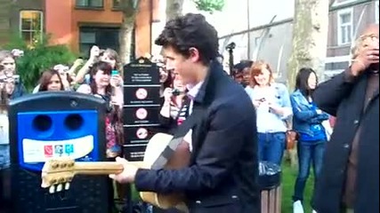 Nick Jonas Who I am London Surprise concert 11.6.10 Hd!
