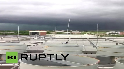 Буря в САЩ на забавен кадър