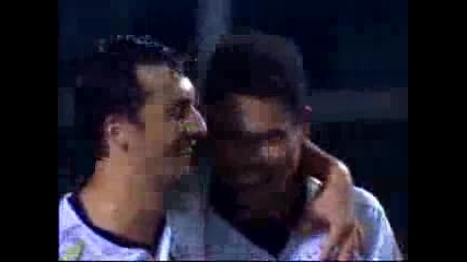 Ronaldo 9ти и 10ти гол с фланелката на Коринтианс Vs Aтлетико - Пр 06 - 05 - 09