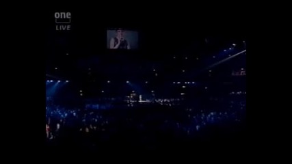 !най - големите! Mel C & Emma talk ( Live in London Christmas in Spice World Tour 1999) 