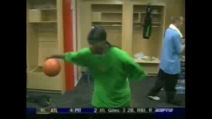 Уникалните And1 vs Nba 
