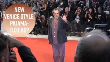 Julian Schnabel wore pajamas on Venice red carpet & that's so normal