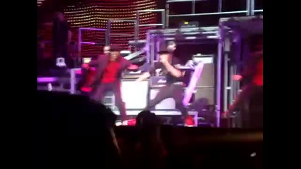 Baby - Justin Bieber 08/08/2010 live - concert in Charlotte, Nc на живо 