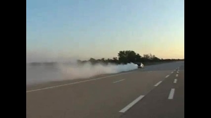 Water Rocket Car 0 - 200 kph in 2 1 seconds