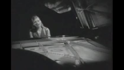 Alicia Keys - Every Little Bit Hurts