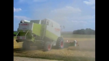 Claas Lexion 440 една доказана марка :) 