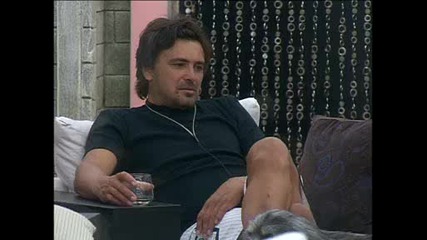 Vip Brother - Владо се запознава с кучетата
