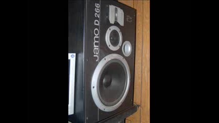 Worlds Best Bass Test 1