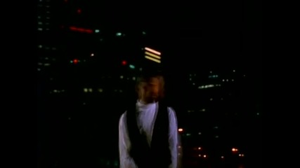 Първият бял рапър но не е Еминем:-vanilla Ice - Ice Ice Baby