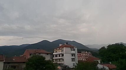 Гръмотевица над гр. Гоце Делчев
