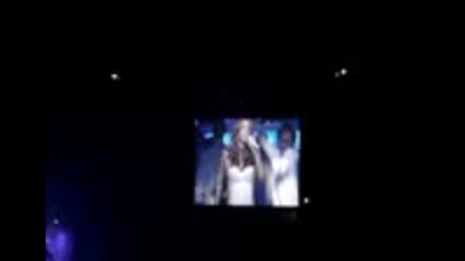 Mariah Carey live 31. 12. 09 